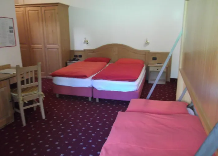 Hotel Tyrolia Malga Ciapela