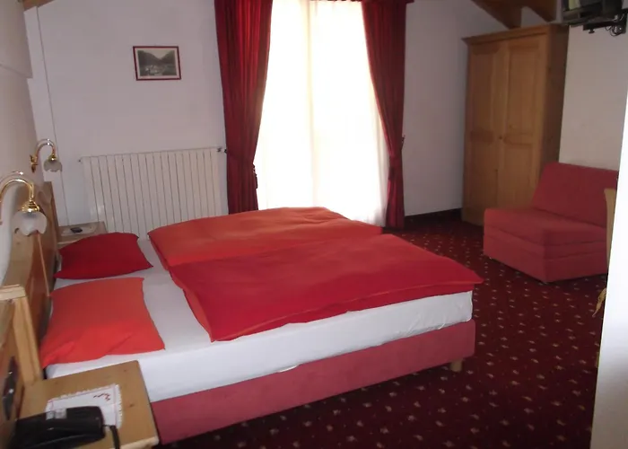 Hotel Tyrolia Malga Ciapela