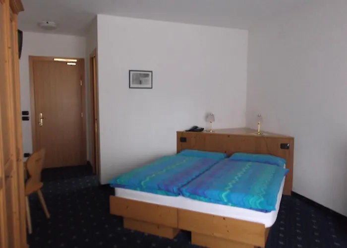 Tyrolia Hotel 3*