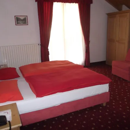 Hotel Tyrolia Malga Ciapela