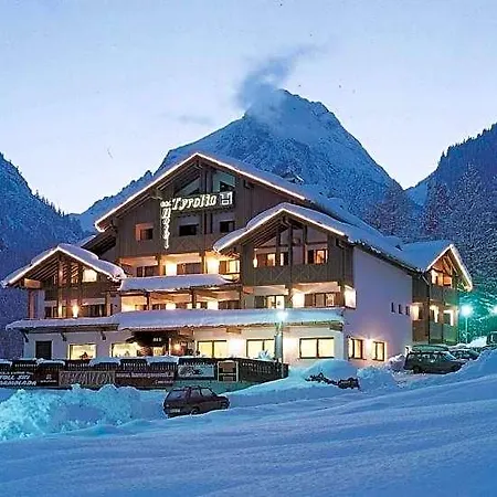 Tyrolia Hotel