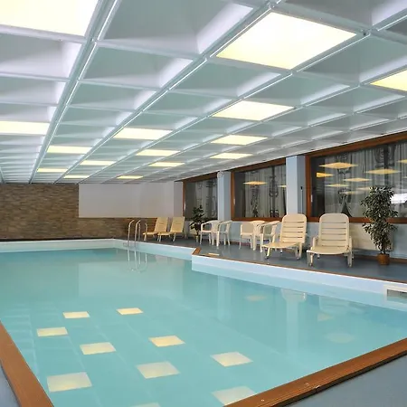Hotel Tyrolia Malga Ciapela